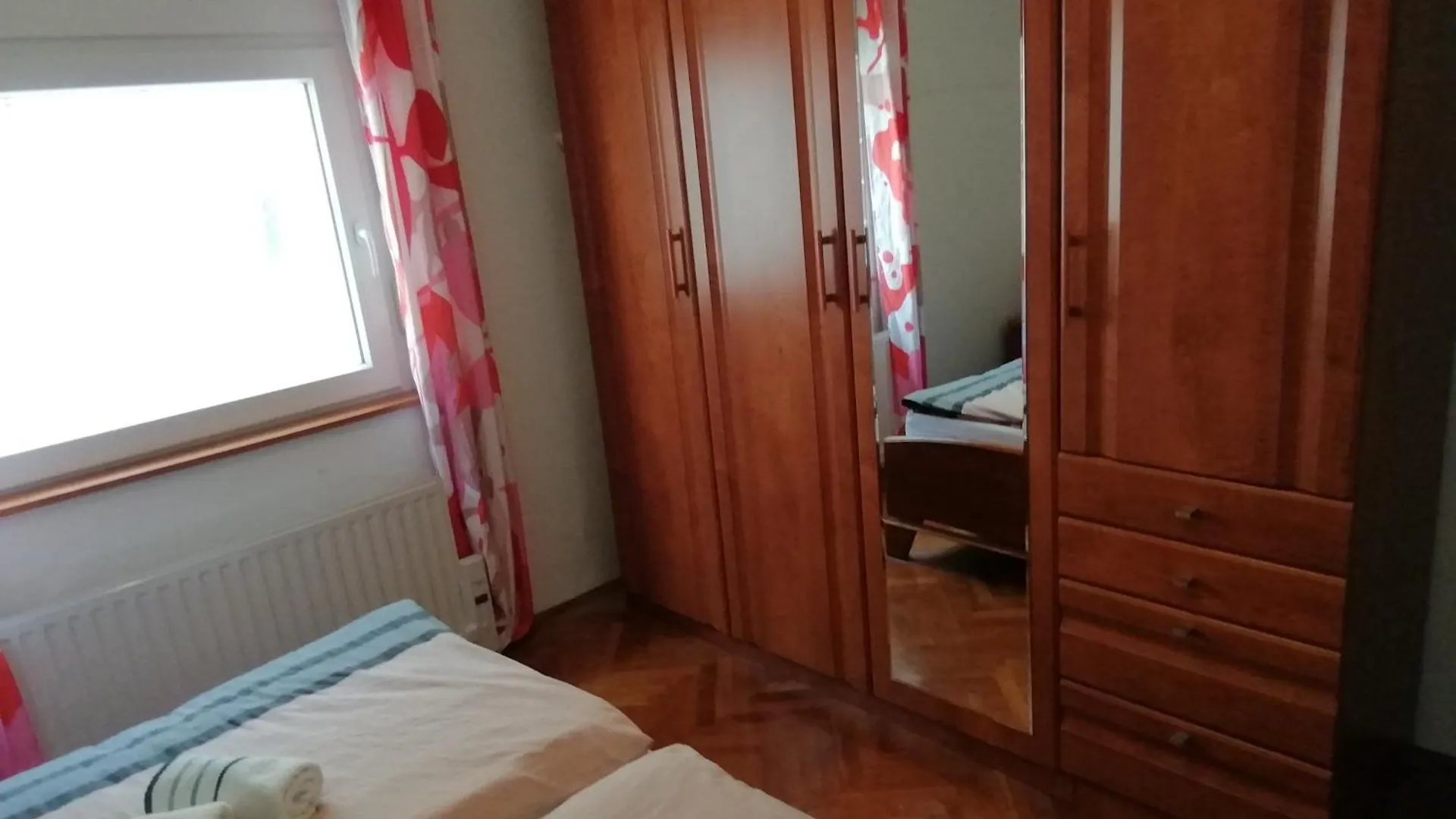 Apartment Svoboda オブロヴァツ
