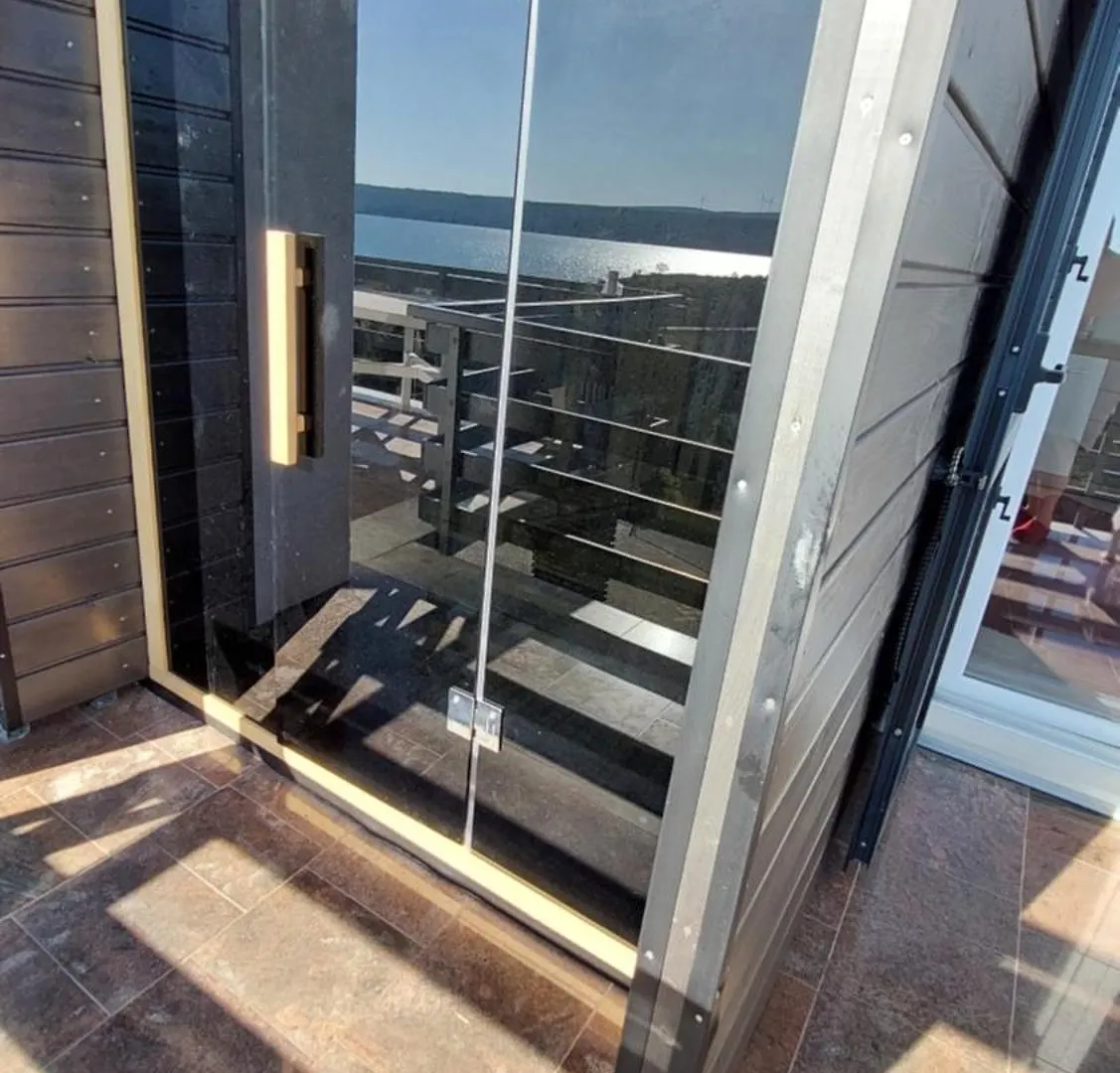 Apartment Svoboda オブロヴァツ